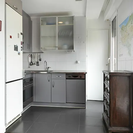 Apartment Zemoriya